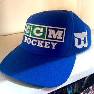 Hartford whalers hat (defunct NHL team)